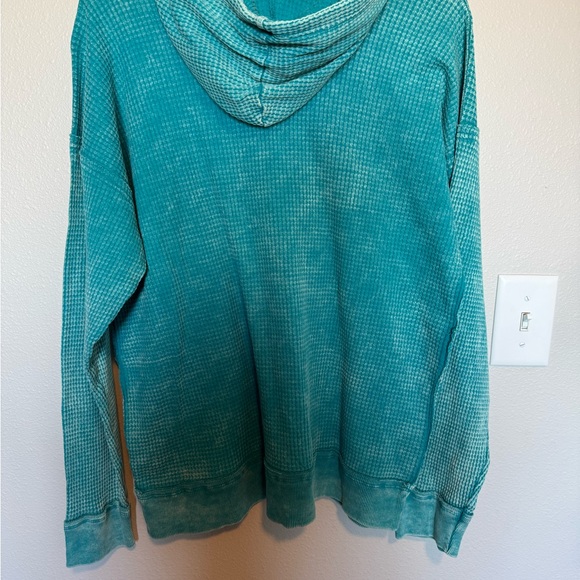 Zenana Outfitters Turquoise Waffle Knit Hoodie Size Large - Picture 4 of 6